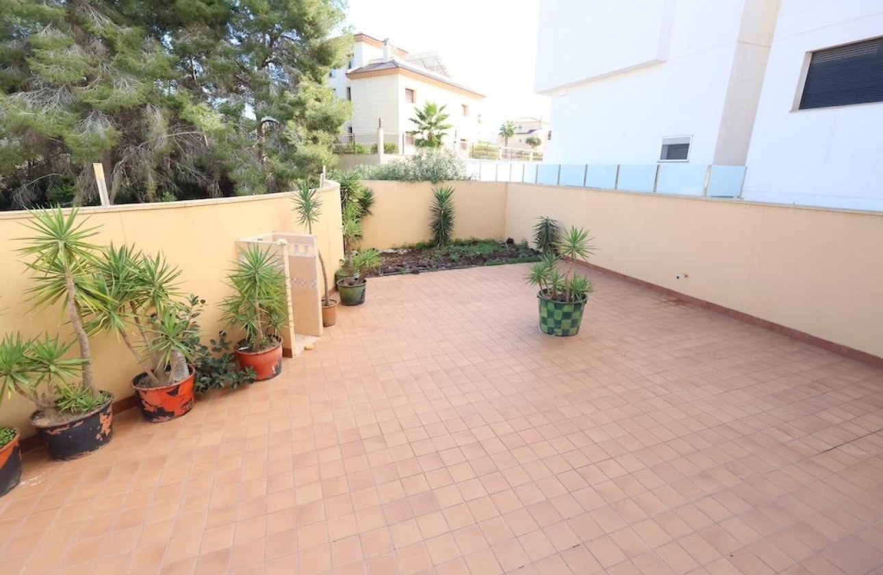 Revente - Villa -
Orihuela Costa - Costa Blanca