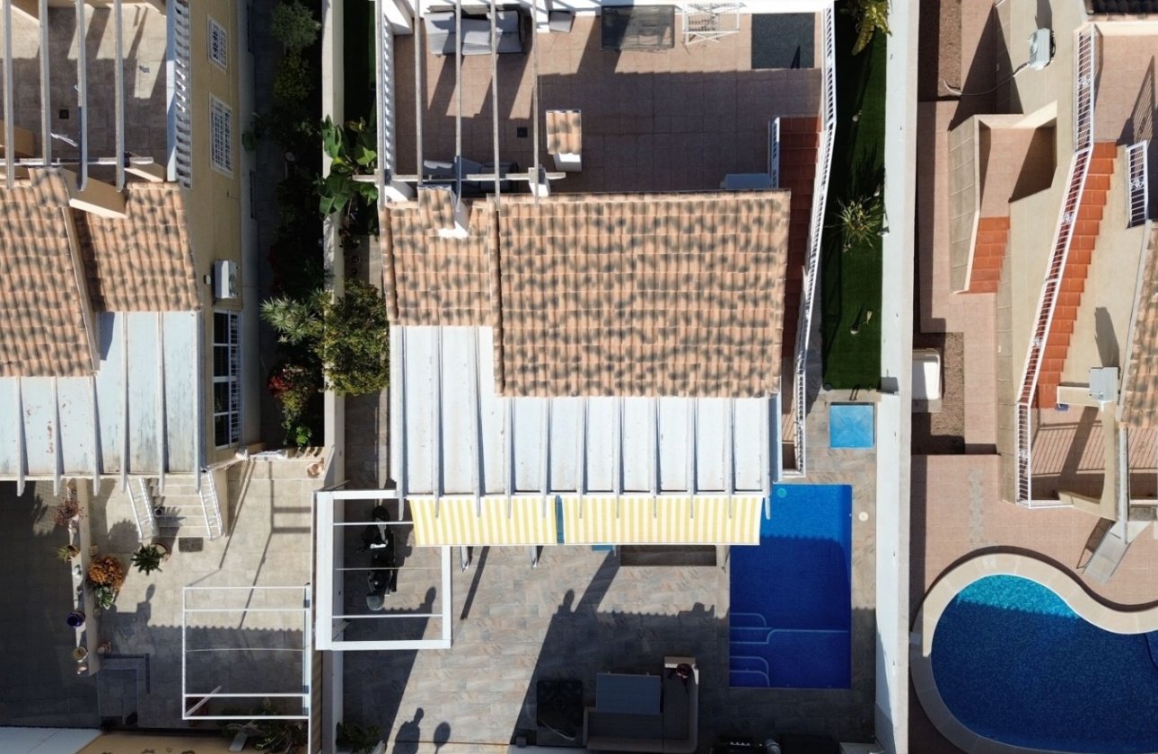 Revente - Villa -
Orihuela Costa - Costa Blanca