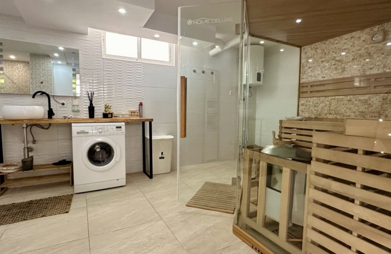 Revente - Villa -
Orihuela Costa - Costa Blanca