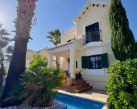 Revente - Villa -
Orihuela Costa - Costa Blanca