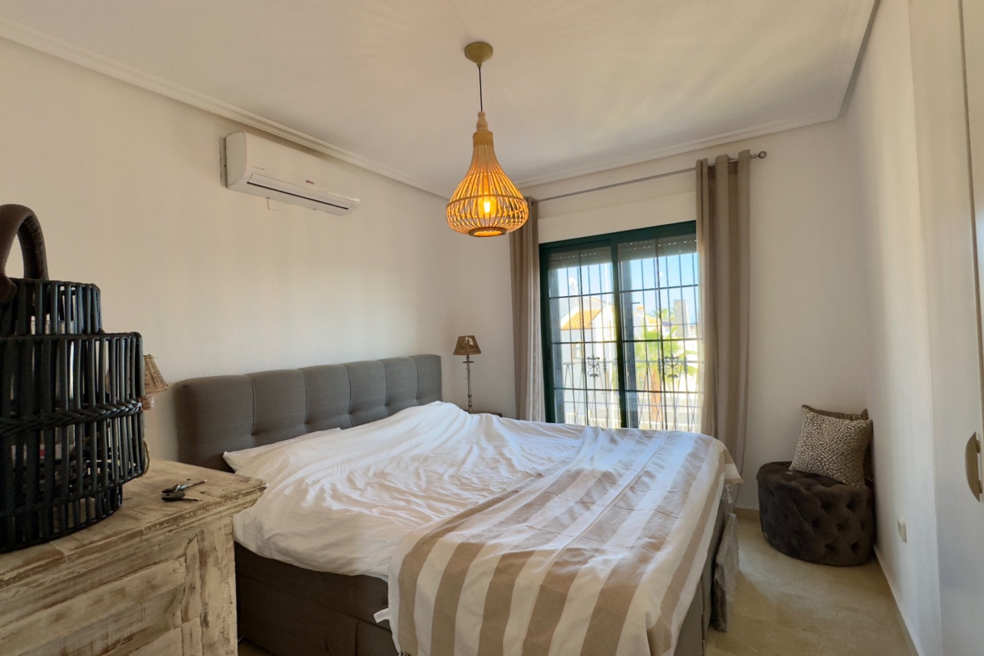 Revente - Villa -
Orihuela Costa - Costa Blanca