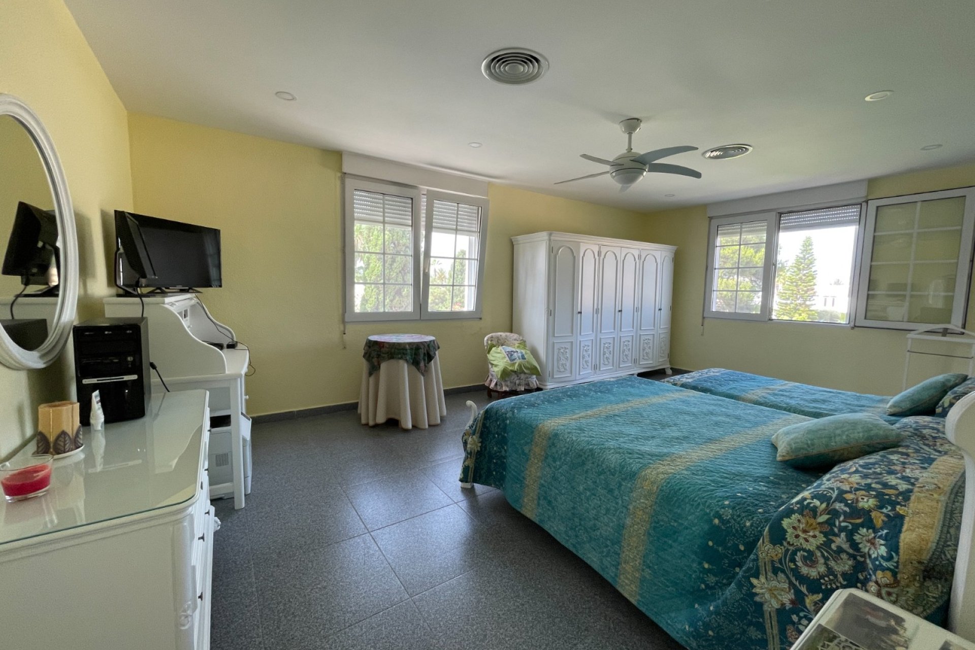 Revente - Villa -
Orihuela Costa - Costa Blanca