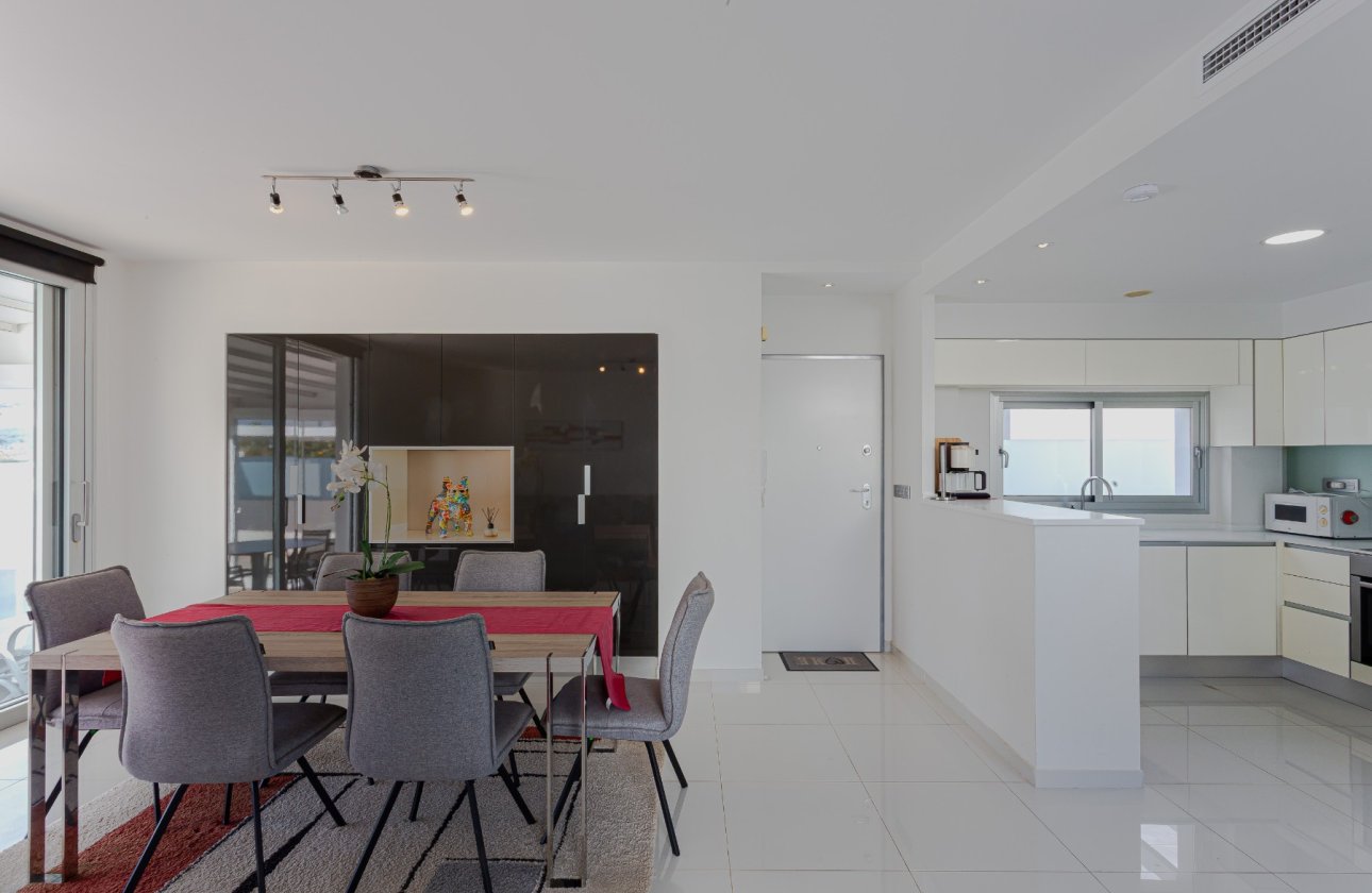 Revente - Villa -
Orihuela Costa - Costa Blanca