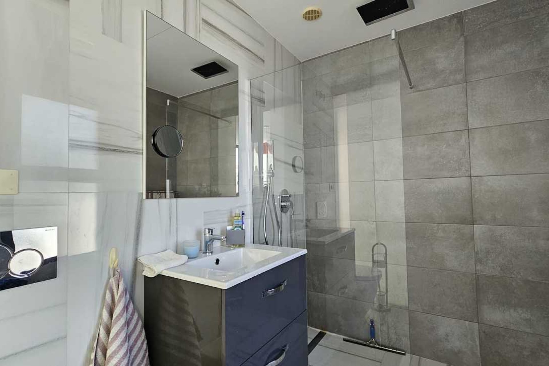 Revente - Villa -
Orihuela Costa - Costa Blanca