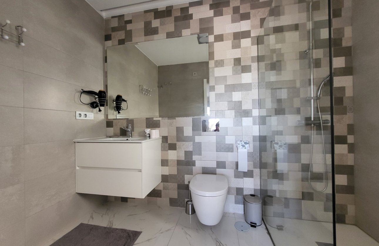 Revente - Villa -
Orihuela Costa - Costa Blanca