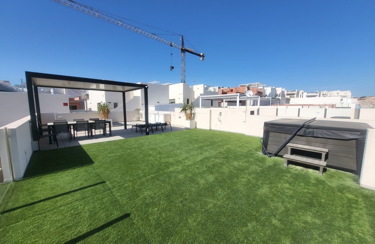 Revente - Villa -
Orihuela Costa - Costa Blanca