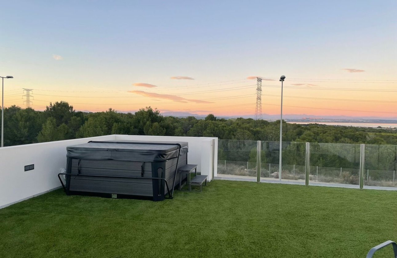 Revente - Villa -
Orihuela Costa - Costa Blanca