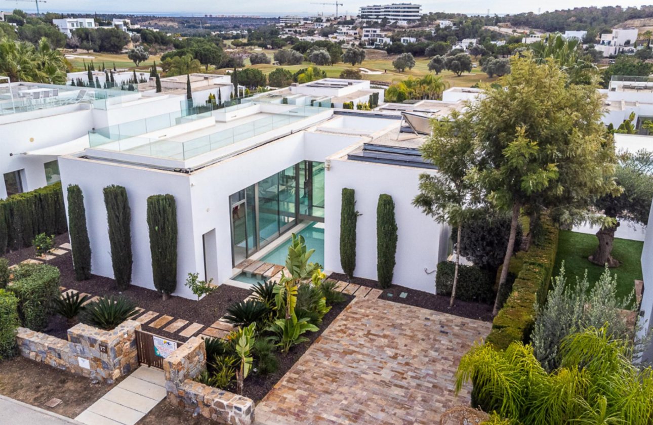 Revente - Villa -
Orihuela Costa - Costa Blanca