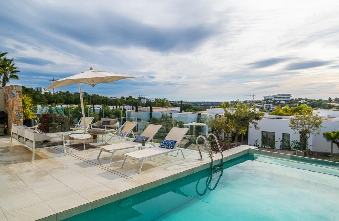 Revente - Villa -
Orihuela Costa - Costa Blanca