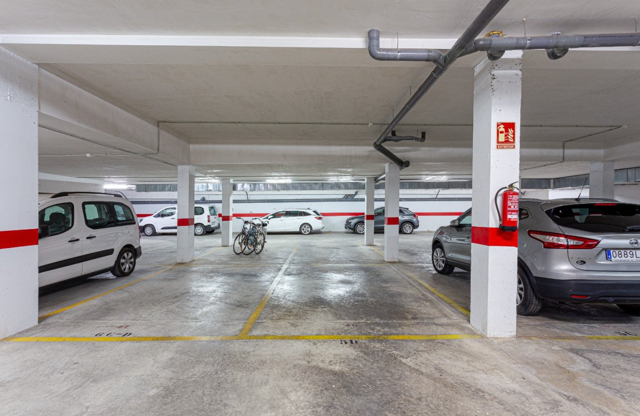 Revente - Villa -
Orihuela Costa - Costa Blanca