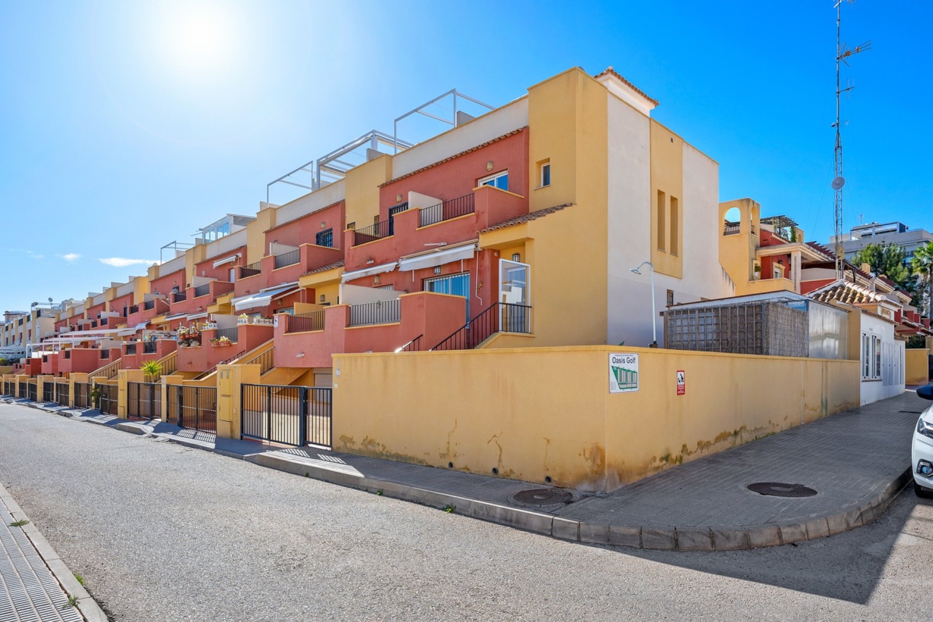 Revente - Villa -
Orihuela Costa - Costa Blanca