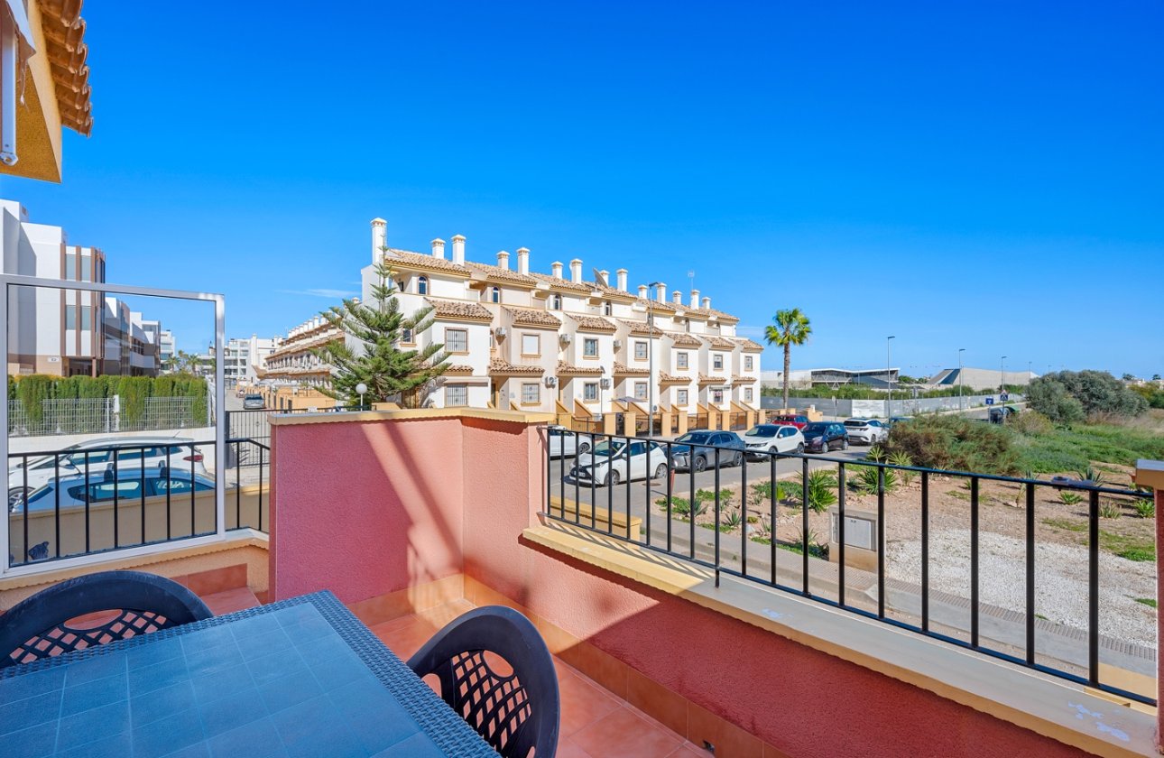 Revente - Villa -
Orihuela Costa - Costa Blanca