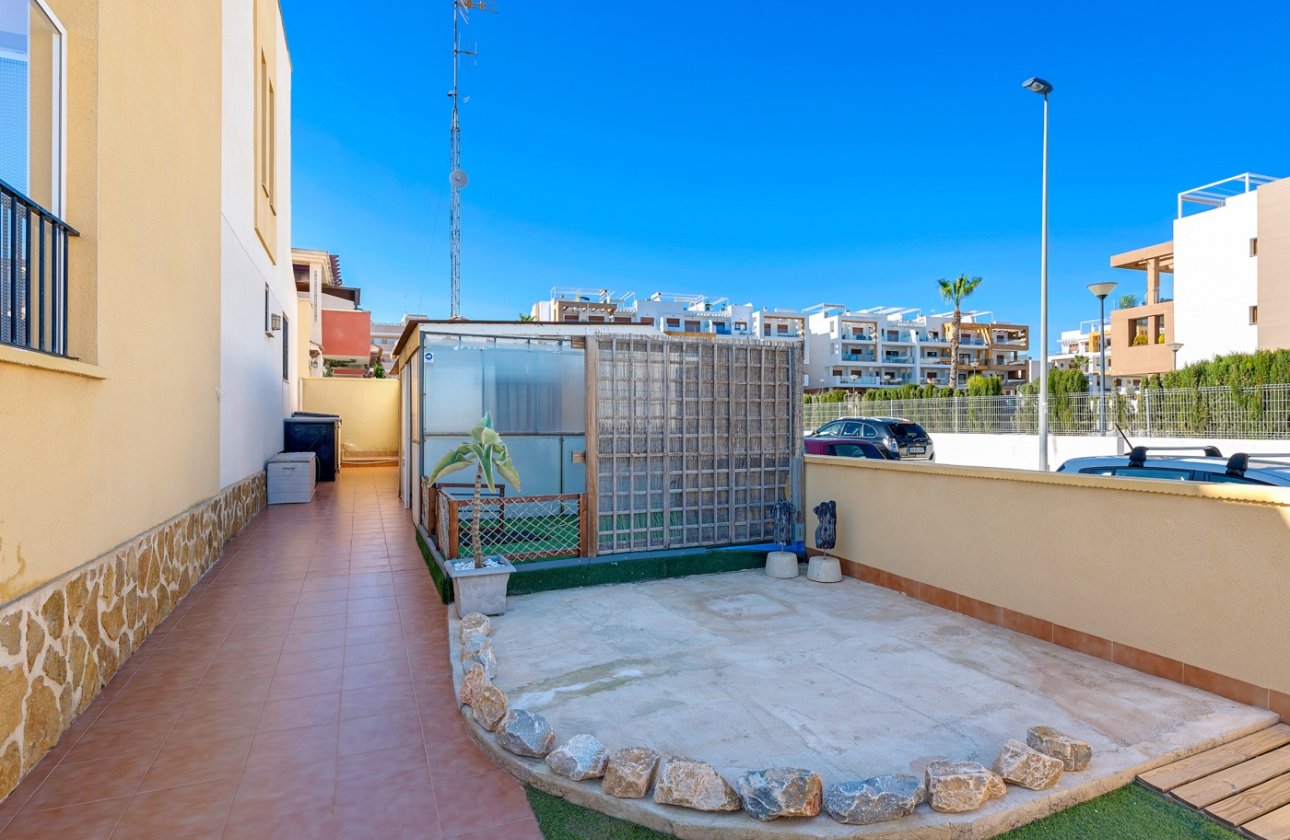 Revente - Villa -
Orihuela Costa - Costa Blanca