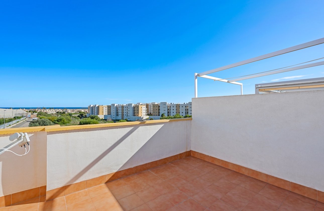 Revente - Villa -
Orihuela Costa - Costa Blanca