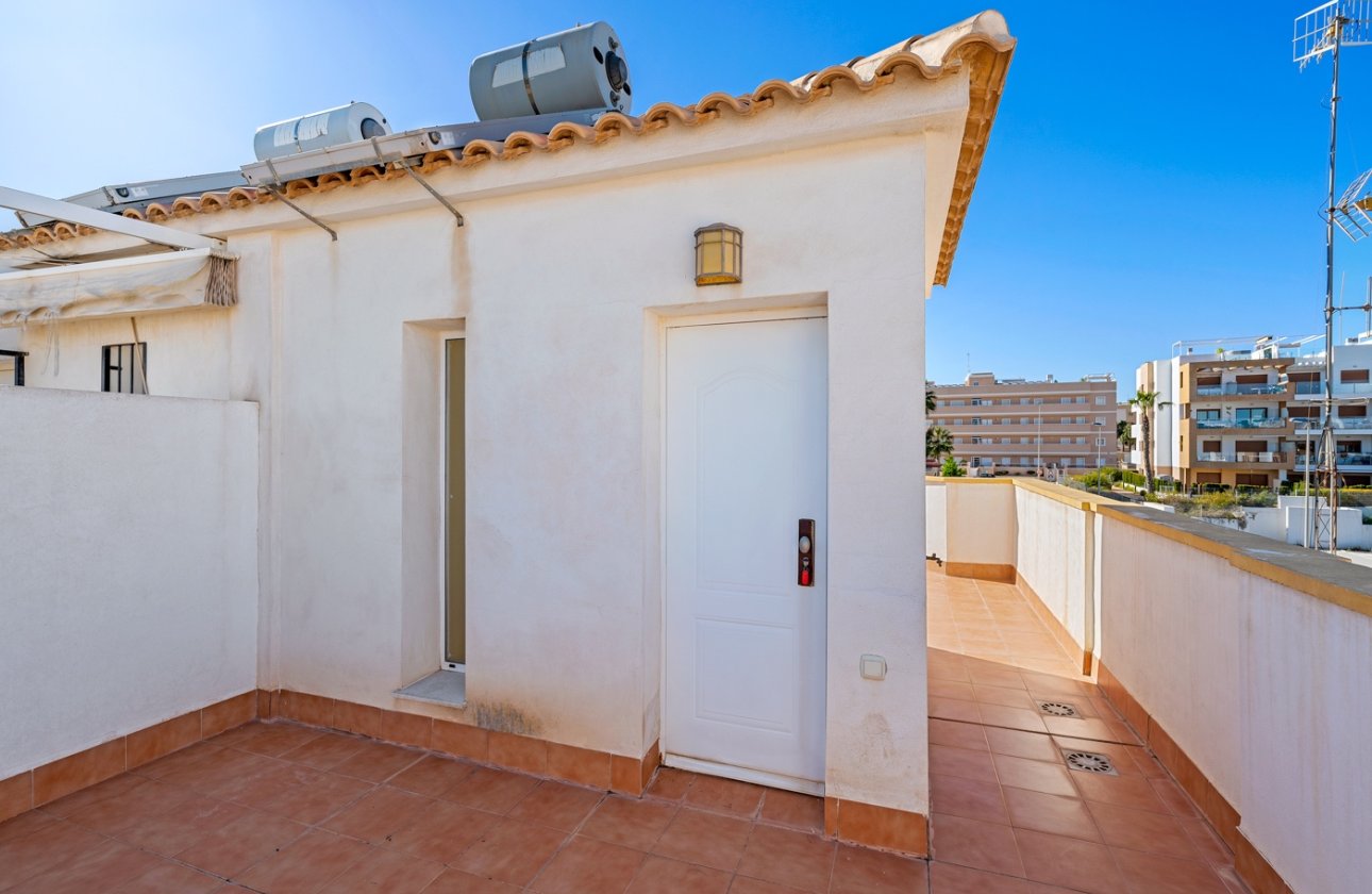 Revente - Villa -
Orihuela Costa - Costa Blanca