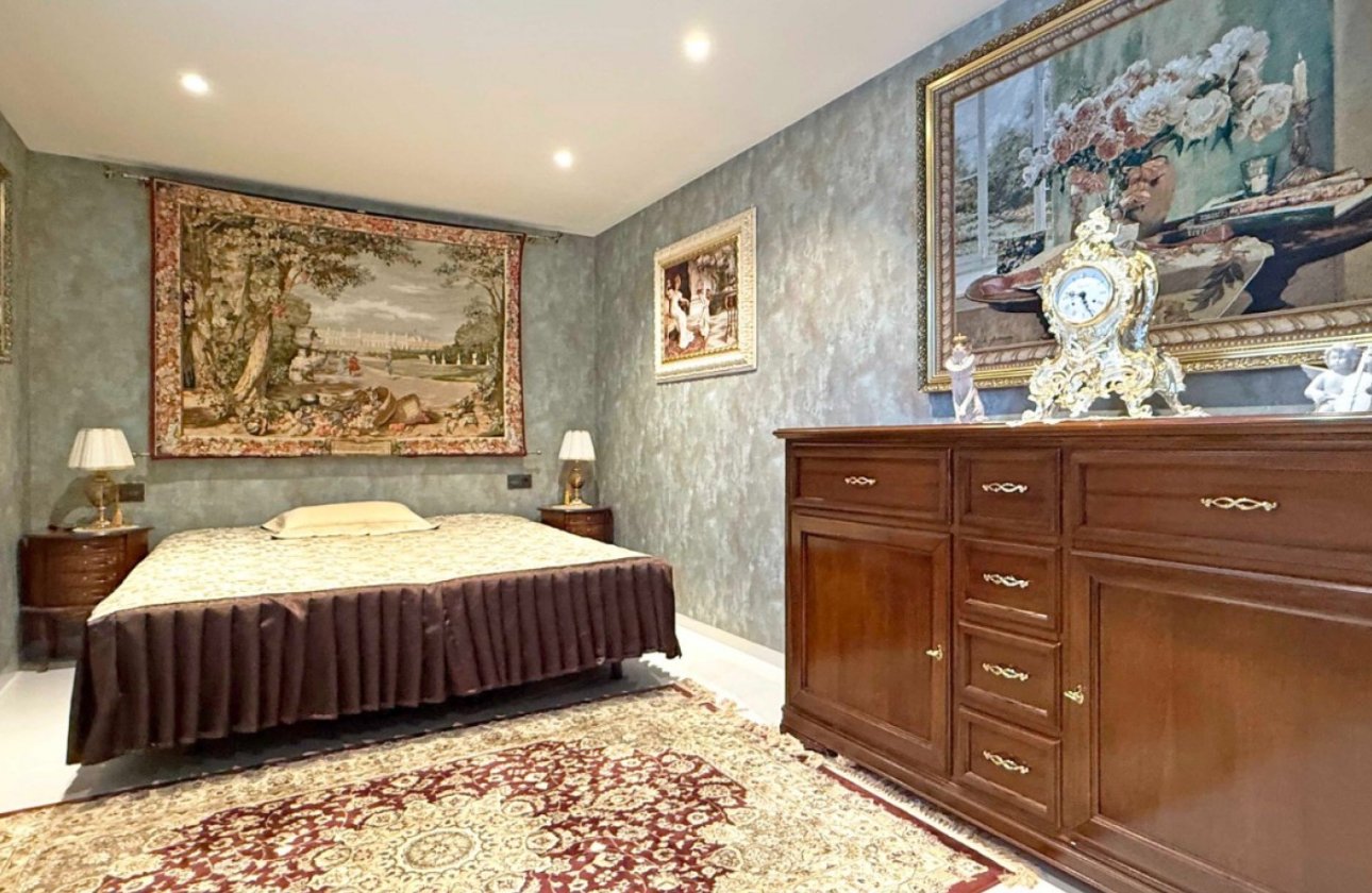 Revente - Villa -
Orihuela Costa - Costa Blanca