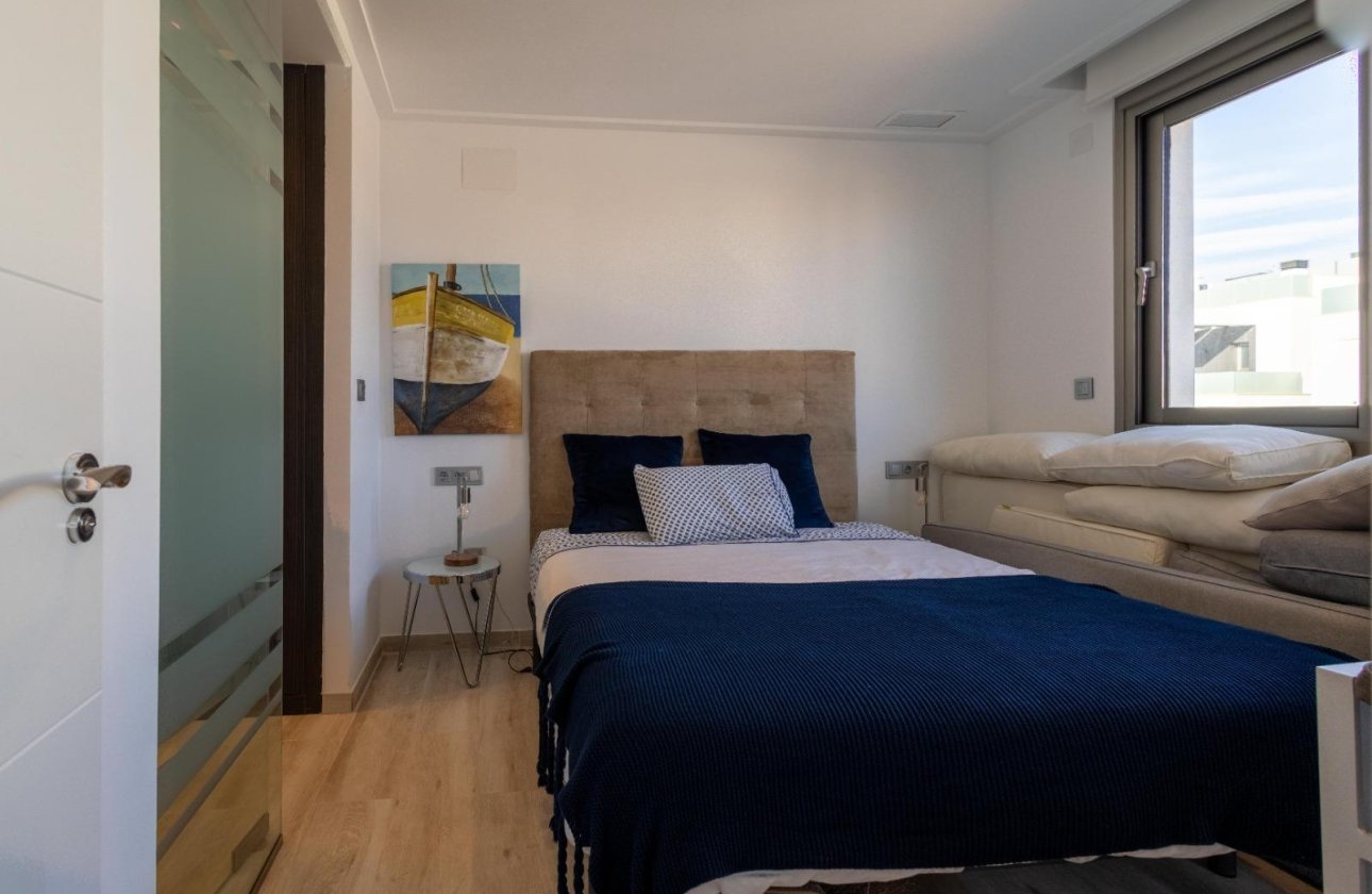 Revente - Villa -
Orihuela Costa - Costa Blanca