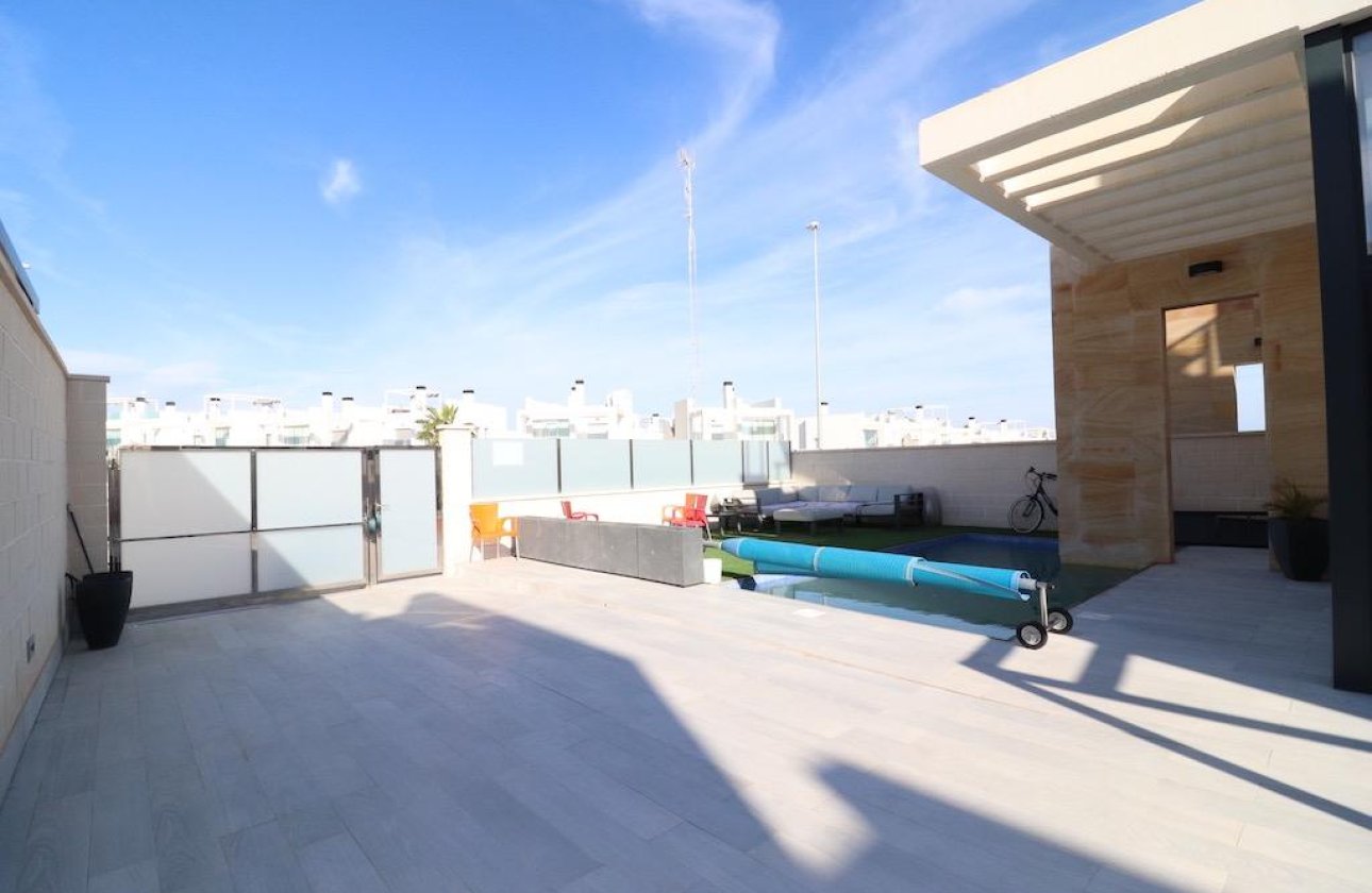 Revente - Villa -
Orihuela Costa - Costa Blanca