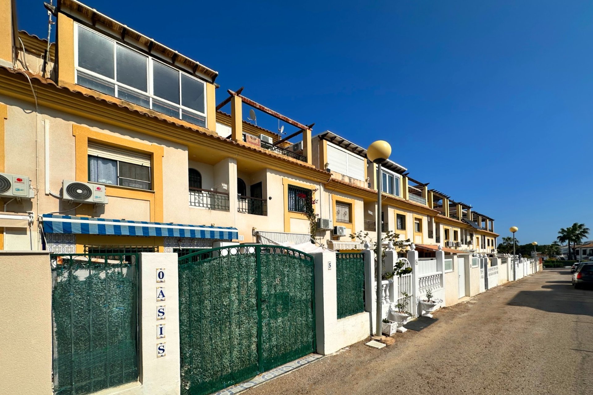 Revente - Villa -
Orihuela Costa - Costa Blanca