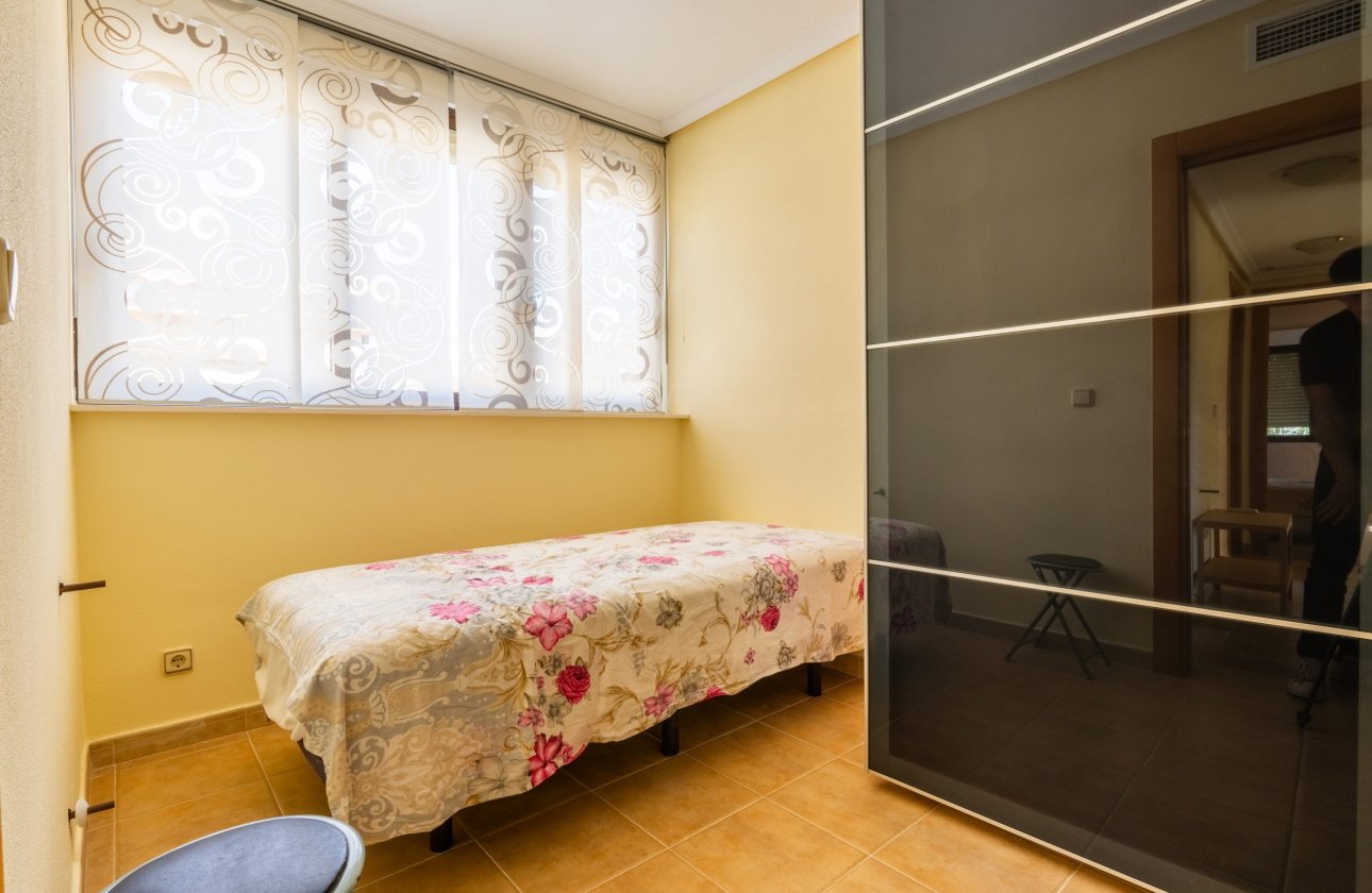 Revente - Villa -
Orihuela Costa - Costa Blanca