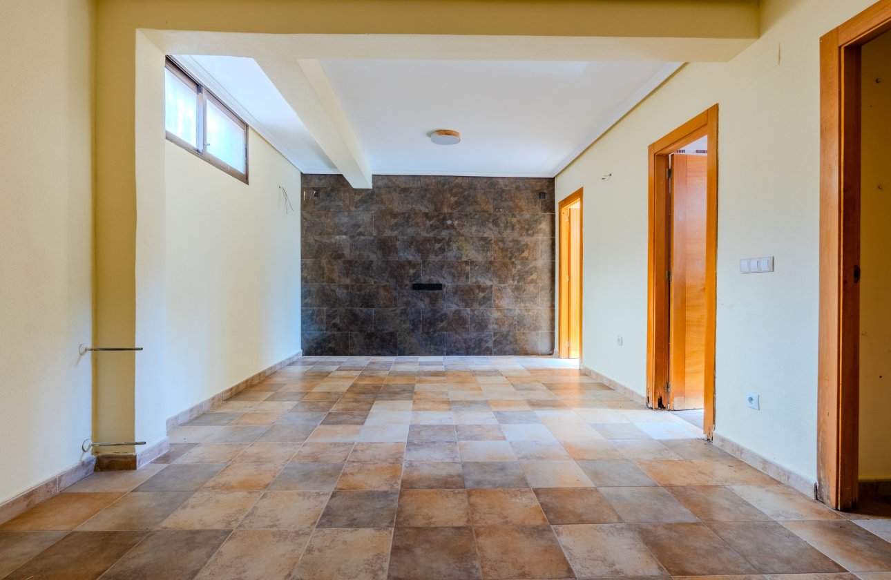 Revente - Villa -
Orihuela Costa - Costa Blanca