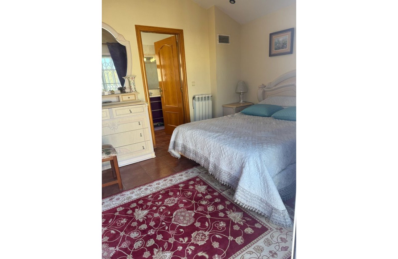 Revente - Villa -
Orihuela Costa - Costa Blanca