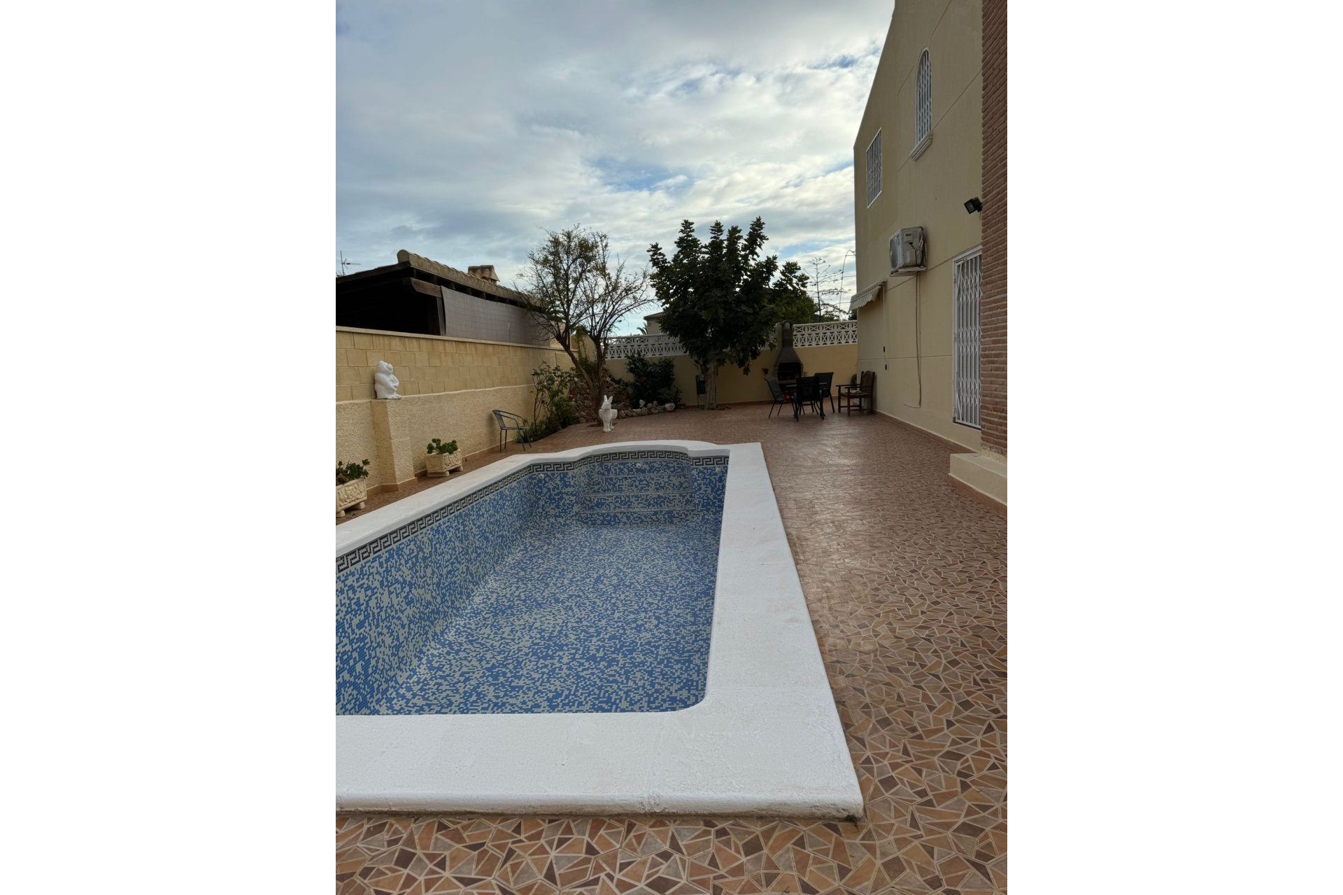 Revente - Villa -
Orihuela Costa - Costa Blanca