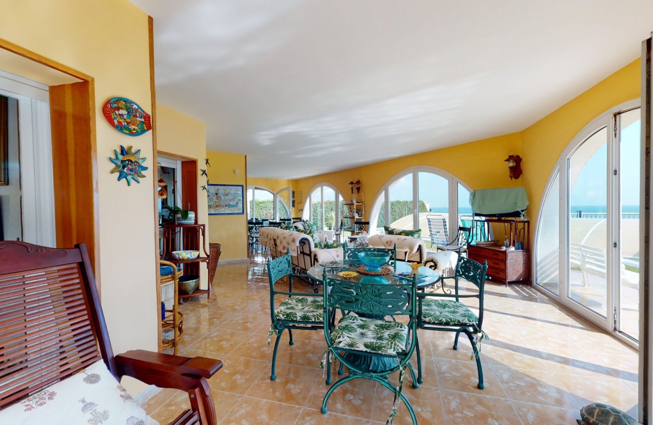 Revente - Villa -
Orihuela Costa - Costa Blanca