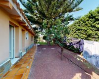 Revente - Villa -
Orihuela Costa - Costa Blanca