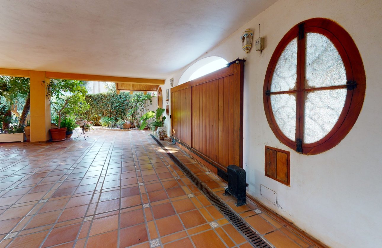 Revente - Villa -
Orihuela Costa - Costa Blanca