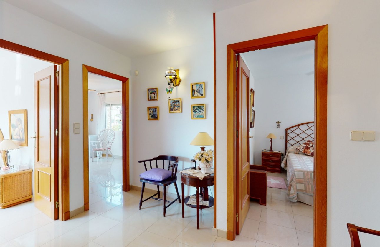 Revente - Villa -
Orihuela Costa - Costa Blanca