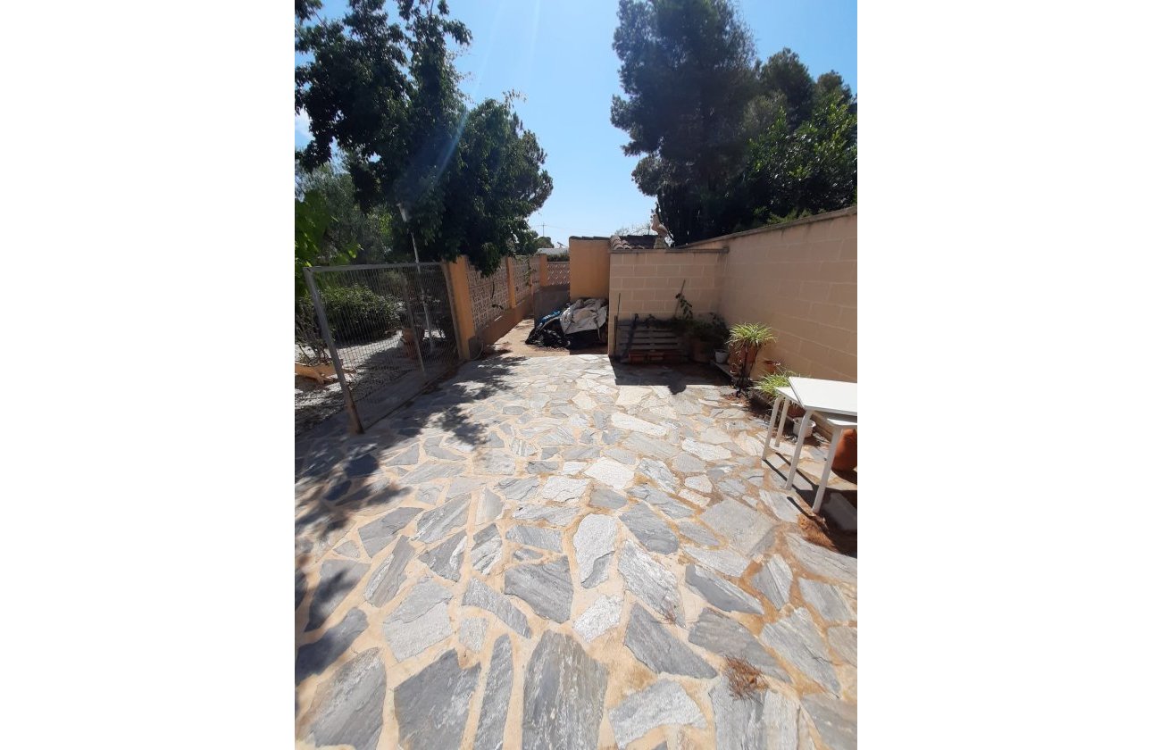 Revente - Villa -
Orihuela Costa - Costa Blanca