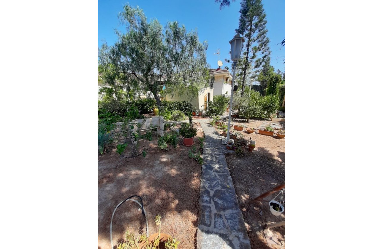 Revente - Villa -
Orihuela Costa - Costa Blanca