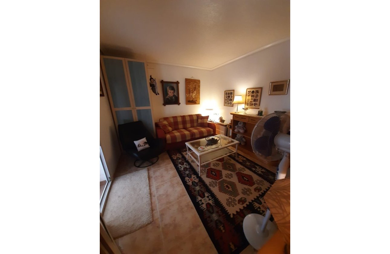 Revente - Villa -
Orihuela Costa - Costa Blanca