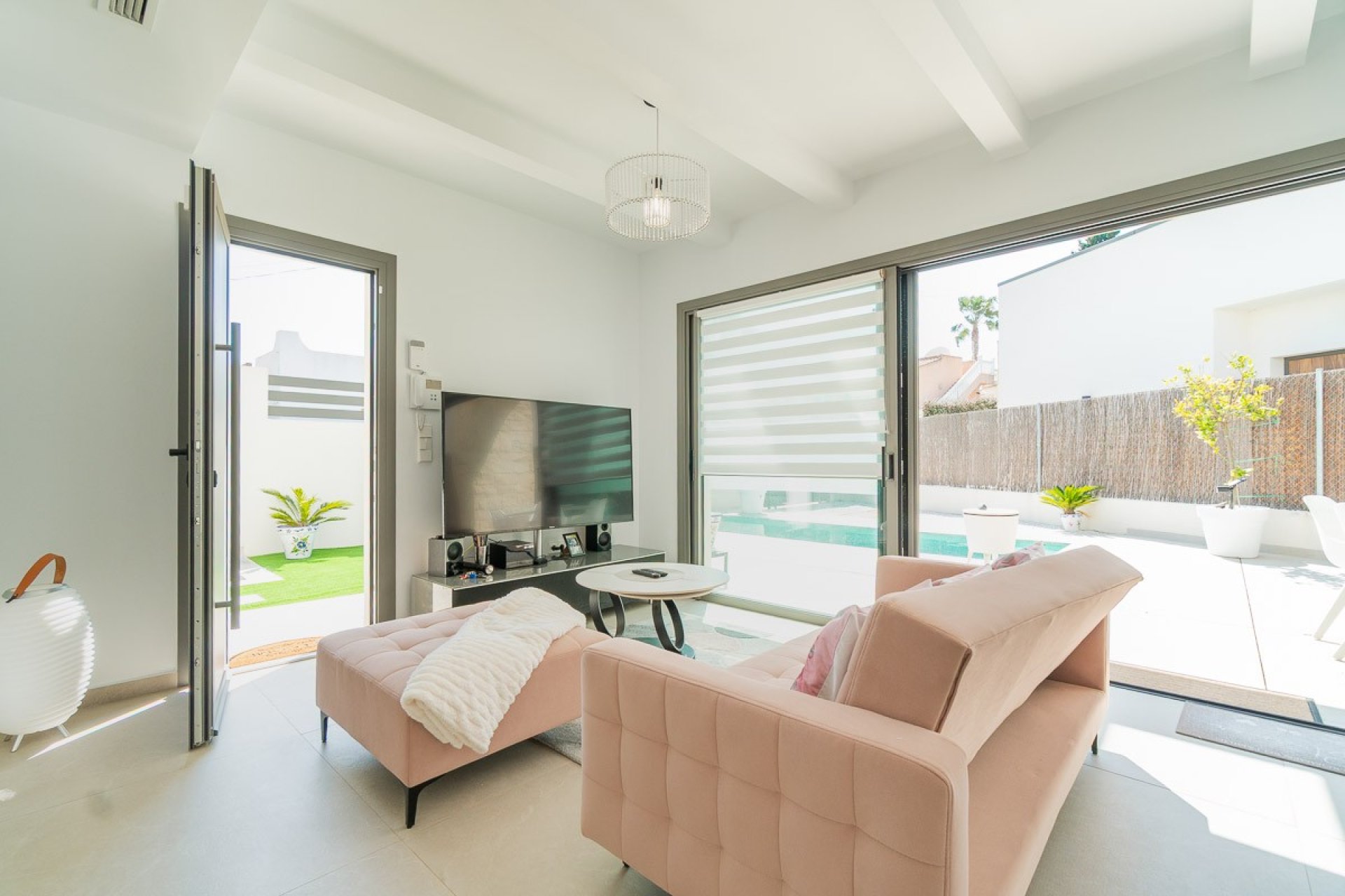 Revente - Villa -
Orihuela Costa - Costa Blanca