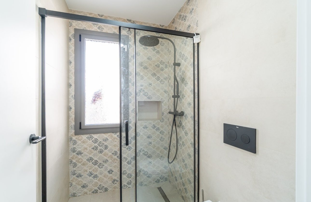 Revente - Villa -
Orihuela Costa - Costa Blanca