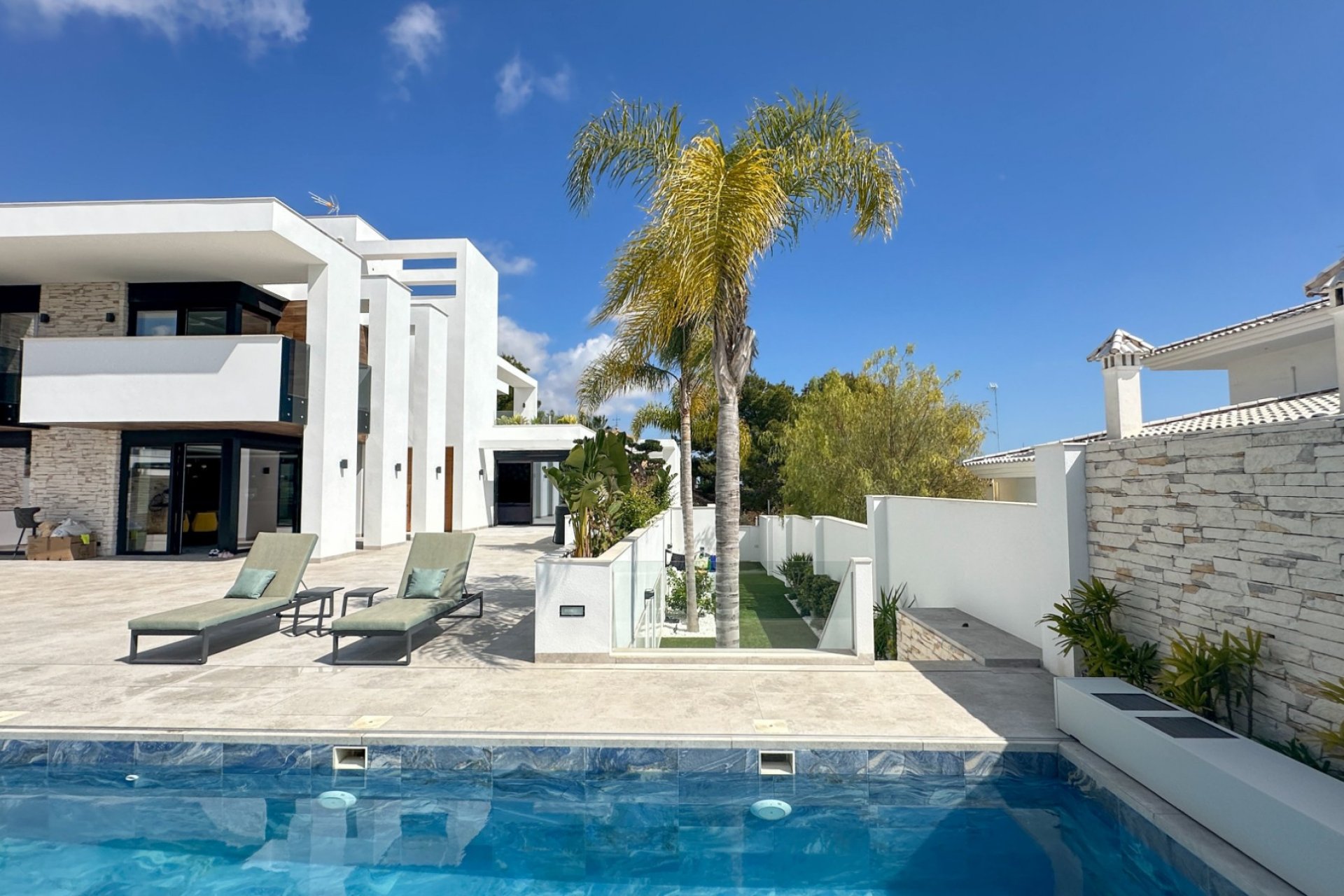 Revente - Villa -
Orihuela Costa - Costa Blanca