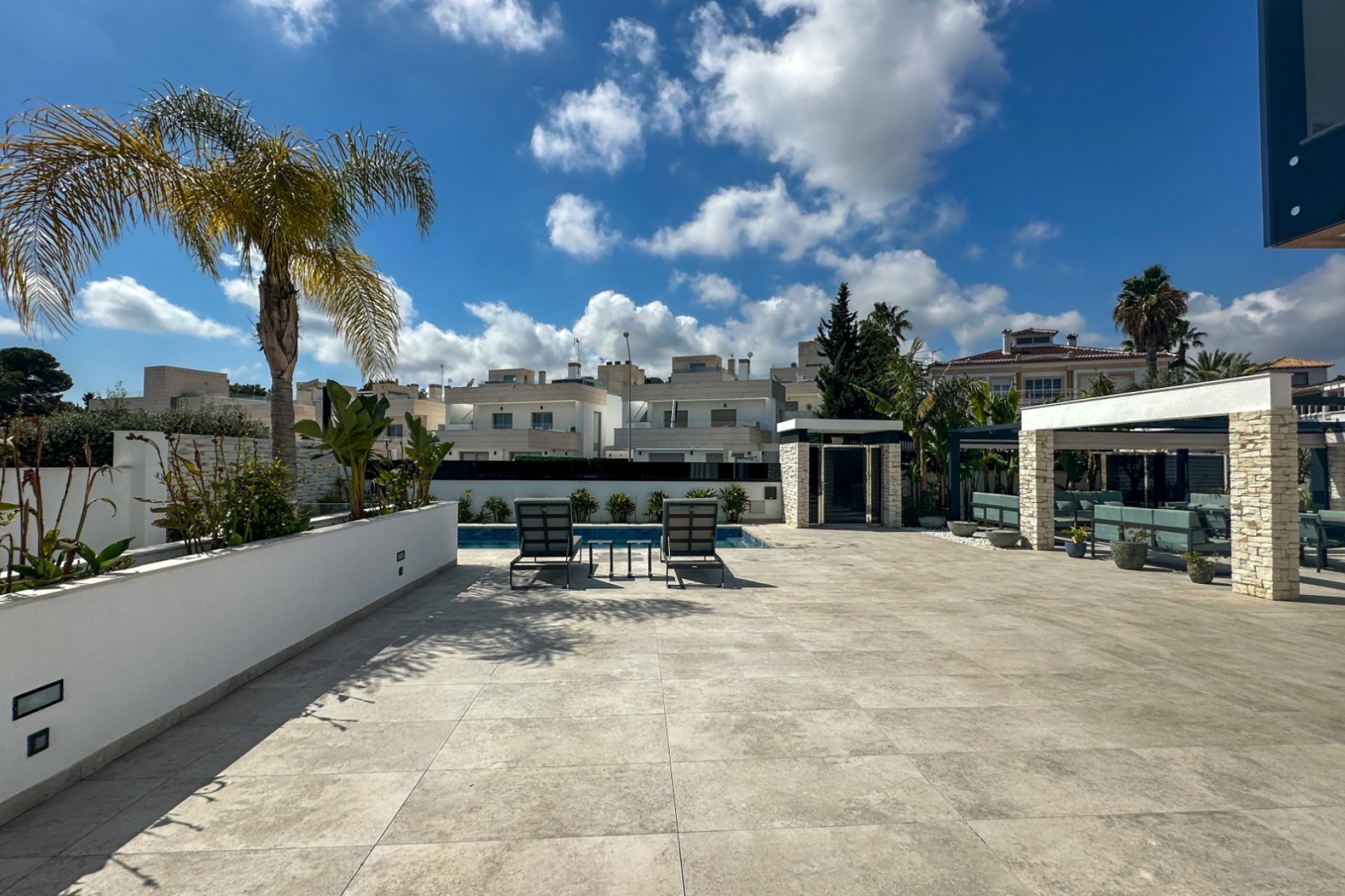 Revente - Villa -
Orihuela Costa - Costa Blanca