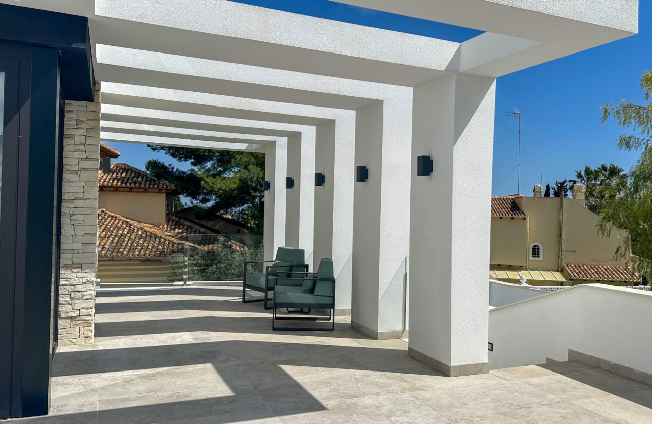 Revente - Villa -
Orihuela Costa - Costa Blanca