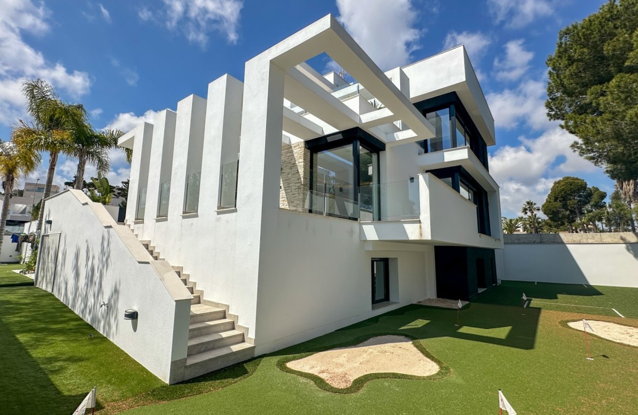 Revente - Villa -
Orihuela Costa - Costa Blanca