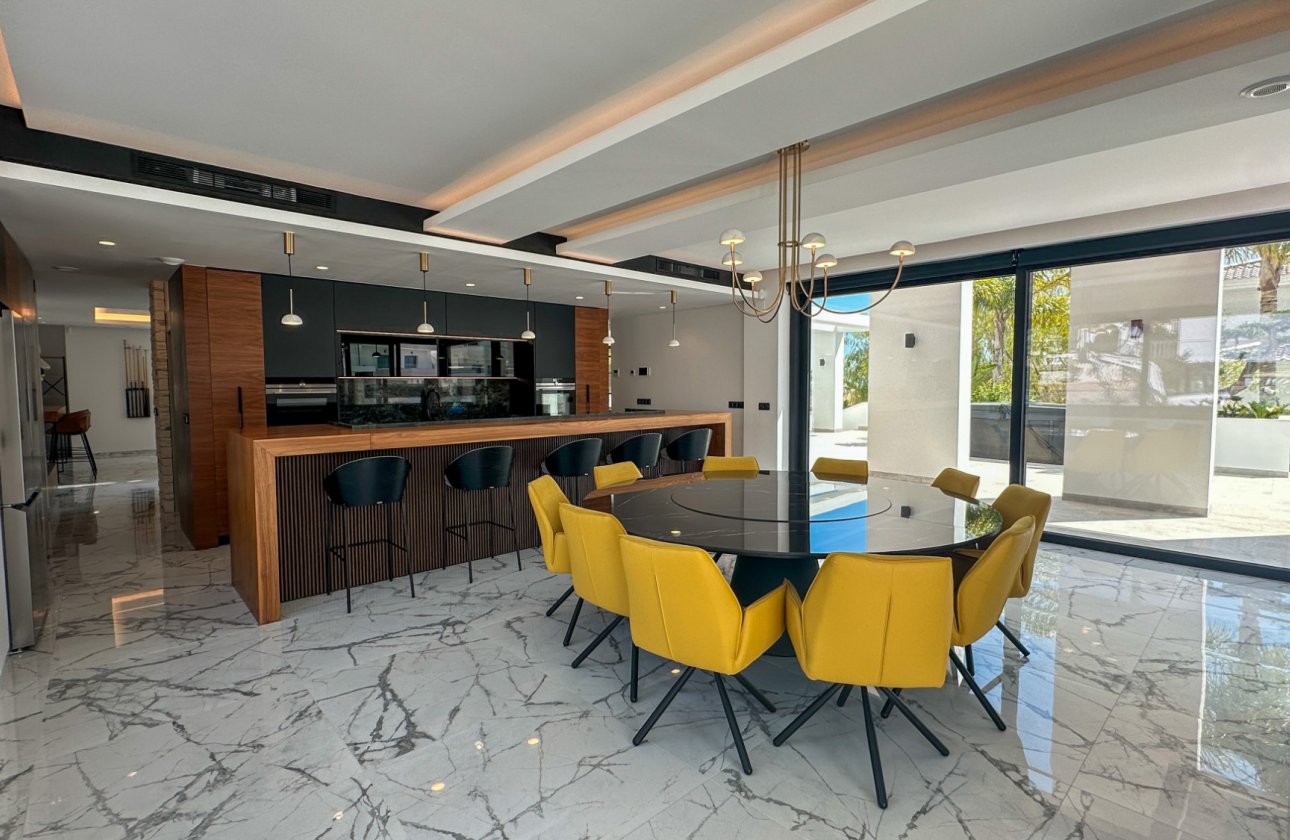 Revente - Villa -
Orihuela Costa - Costa Blanca