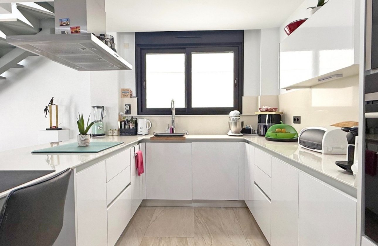 Revente - Villa -
Orihuela Costa - Costa Blanca