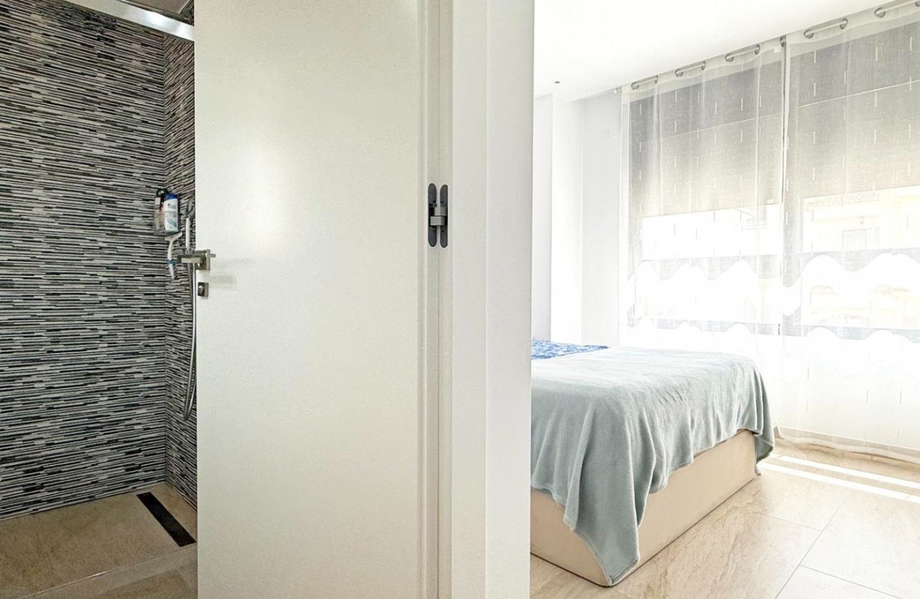 Revente - Villa -
Orihuela Costa - Costa Blanca