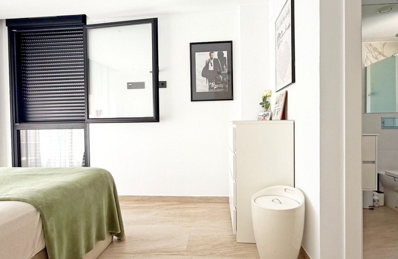 Revente - Villa -
Orihuela Costa - Costa Blanca