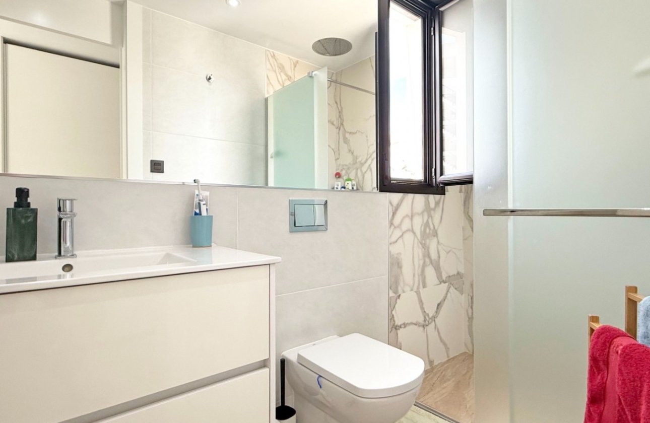 Revente - Villa -
Orihuela Costa - Costa Blanca