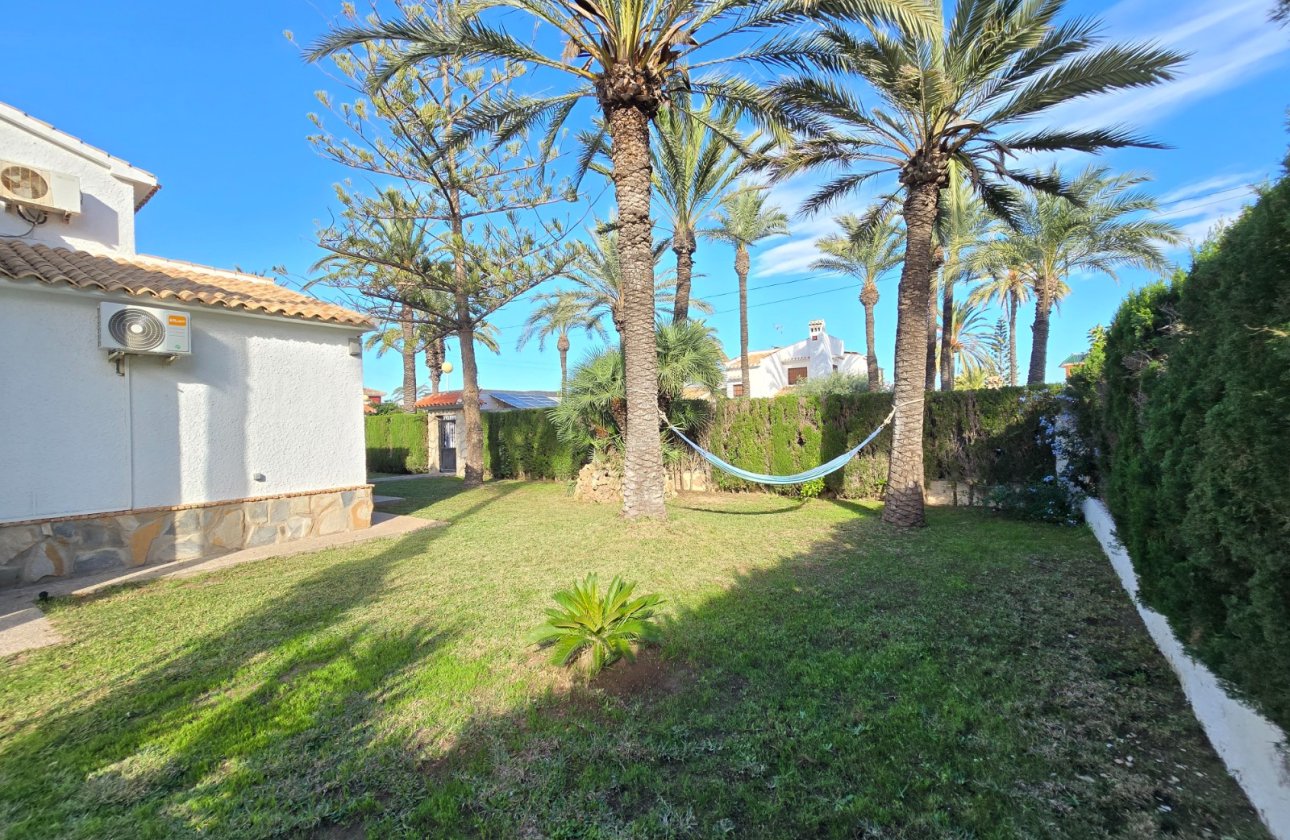 Revente - Villa -
Orihuela Costa - Costa Blanca