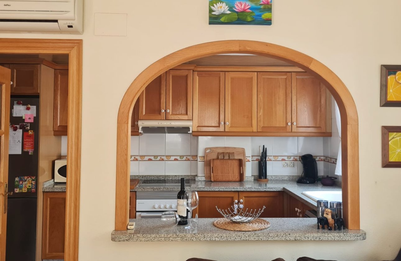 Revente - Villa -
Orihuela Costa - Costa Blanca