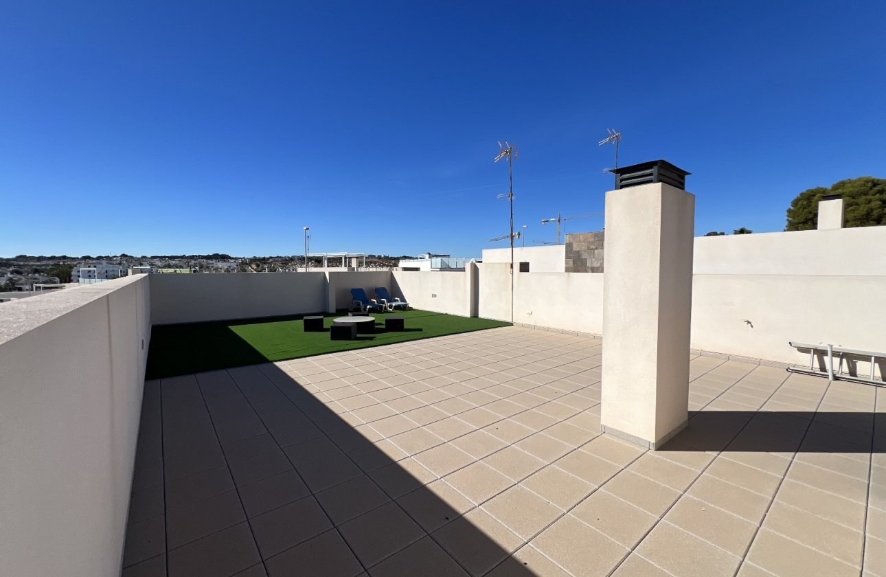 Revente - Villa -
Orihuela Costa - Costa Blanca