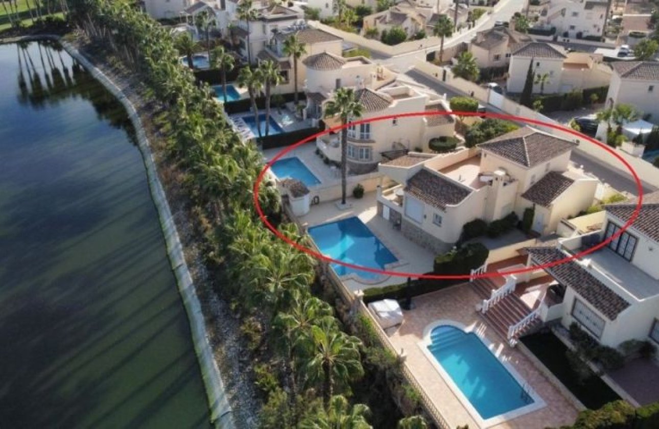 Revente - Villa -
Orihuela Costa - Costa Blanca