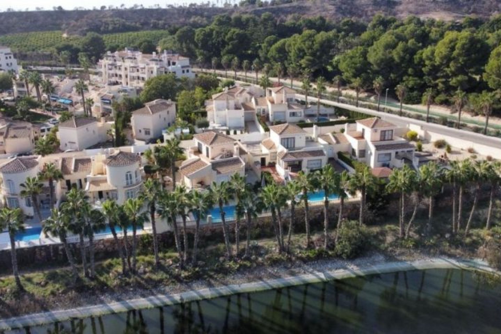 Revente - Villa -
Orihuela Costa - Costa Blanca
